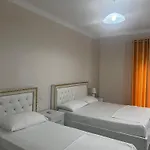 Отель Vitoria 3*