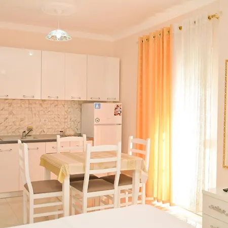 Vitoria 3* Shëngjin