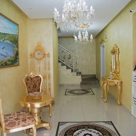 Vitoria Otel